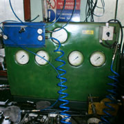 Munkahengerek nyomáspróbája 6 Bar nyomáson Munkahengerek nyomáspróbája 6 Bar nyomáson