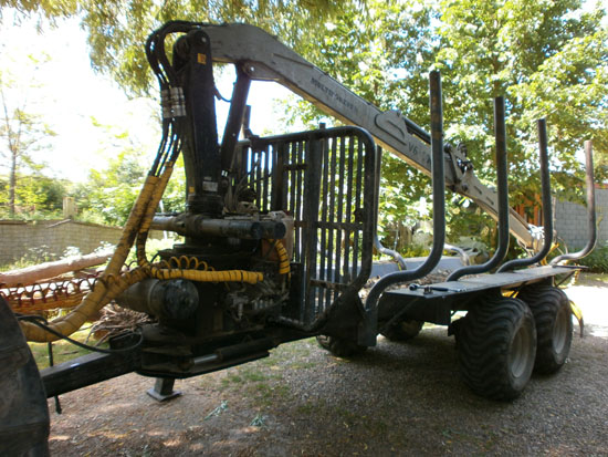 Az érkező munkagép